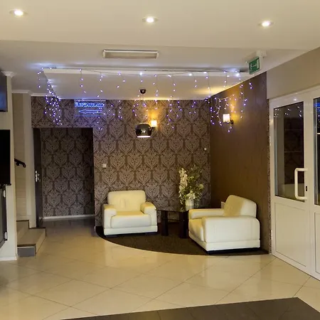Tim Hotel Cekanowo
