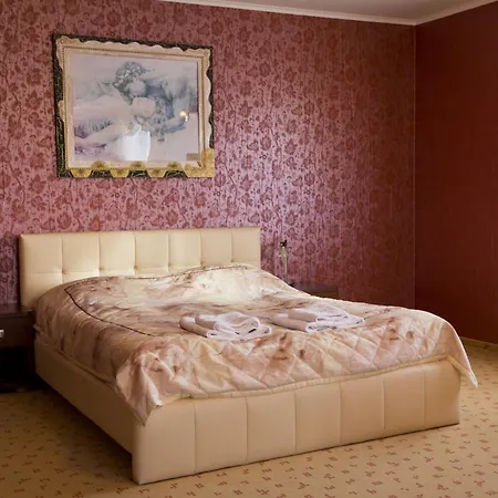 Tim Hotel Cekanowo
