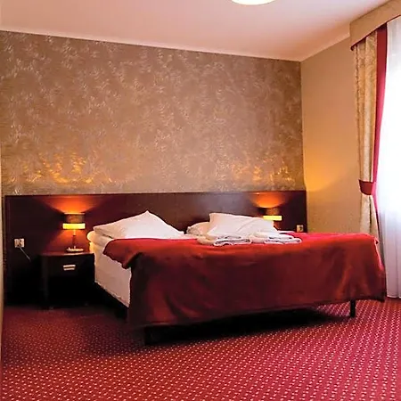 Tim Hotel